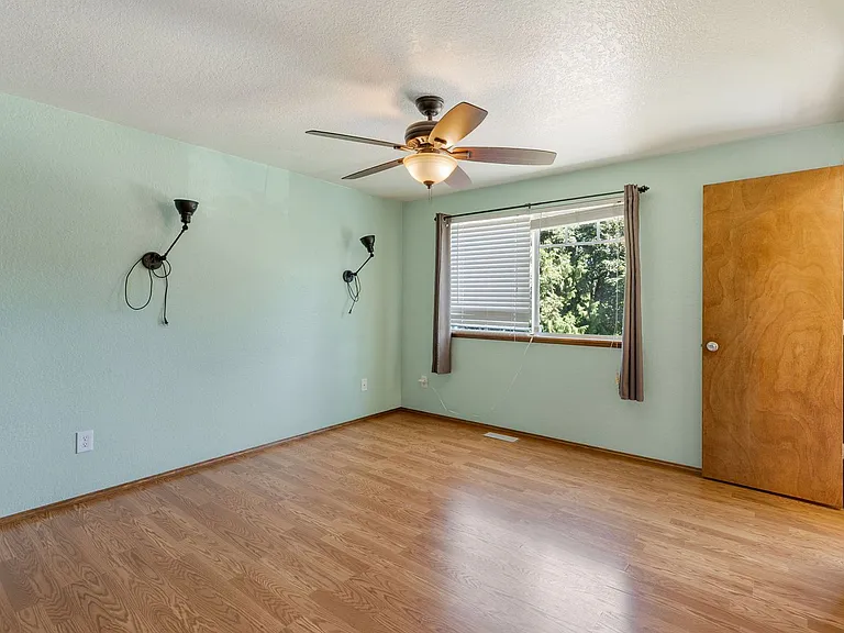 8620 Shadow Wood Dr — Photo 11