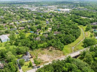 1405 Greenbriar Ave, Friendswood, TX 77546