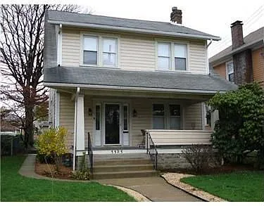 1131 4th St photo 1