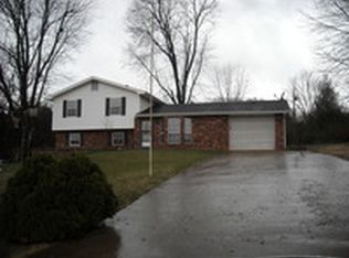 9473 Sunset Point Dr, Bonne Terre, MO 63628