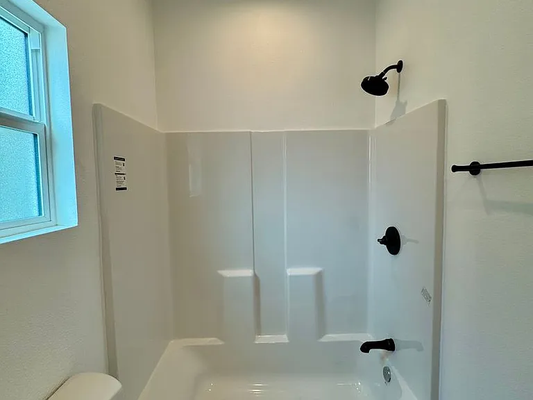 5250 Los Altos Plaza — Photo 9