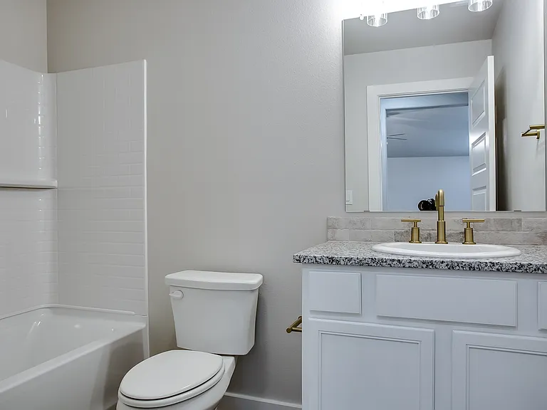 10512 Abbeville Ave — Photo 15