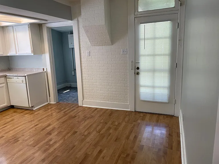 1312 Park Ave #1 — Photo 10