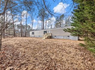 15 Paradise Dr, Dawsonville, GA 30534