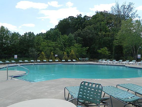 Community pool