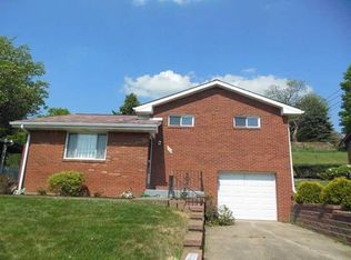 964 Diane Dr, North Versailles, PA 15137