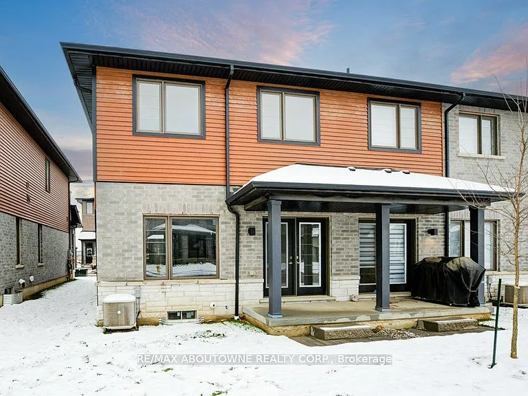 120 Court Dr #85 — Photo 34