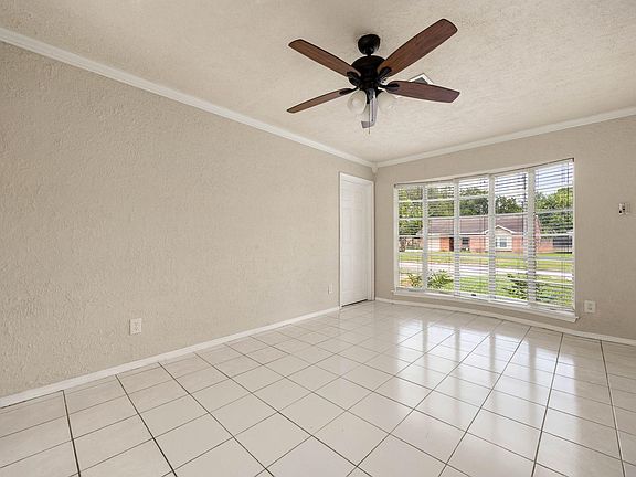 5th image of 1134 Canterdale St