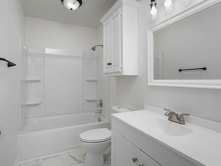 415 E Roosevelt Ave #B — Photo 16