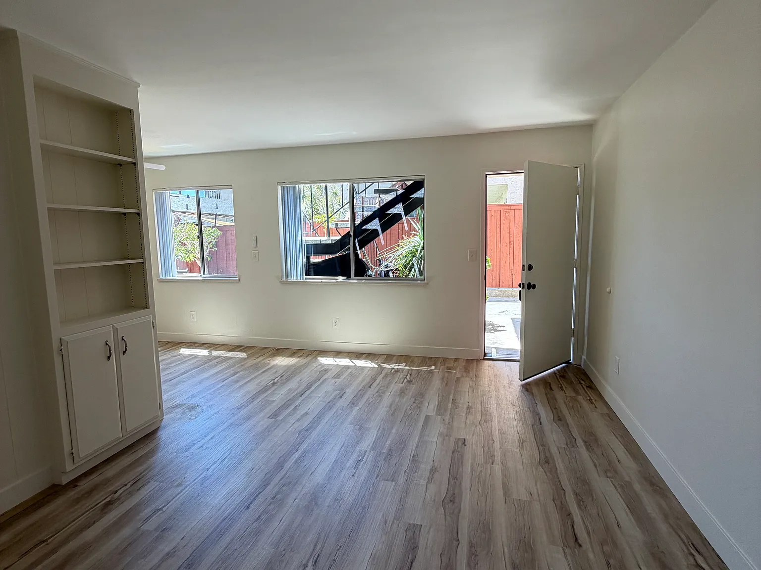 1 bed, 520 sqft, $2,250 — Photo 3