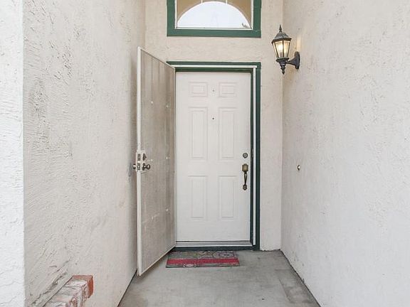 3rd image of 1786 Concannon Dr