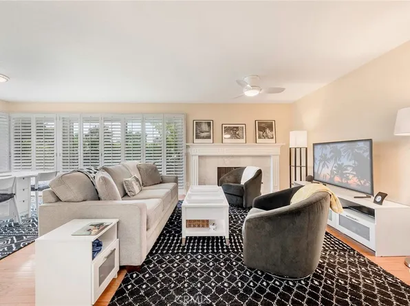 6312 Riviera Cir, Long Beach, CA 90815