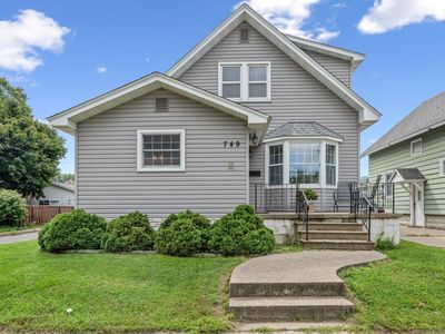749 W 4th St, Winona, MN, 55987
