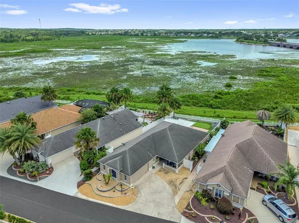 694 AVECILLA DRIVE, THE VILLAGES, FL 32162