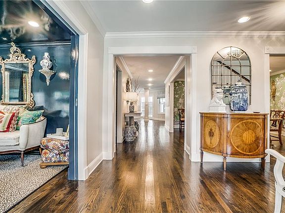 4th image of 4312 Beverly Dr