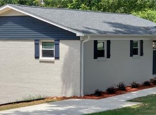 718 Mauney Rd, Stanley, NC 28164