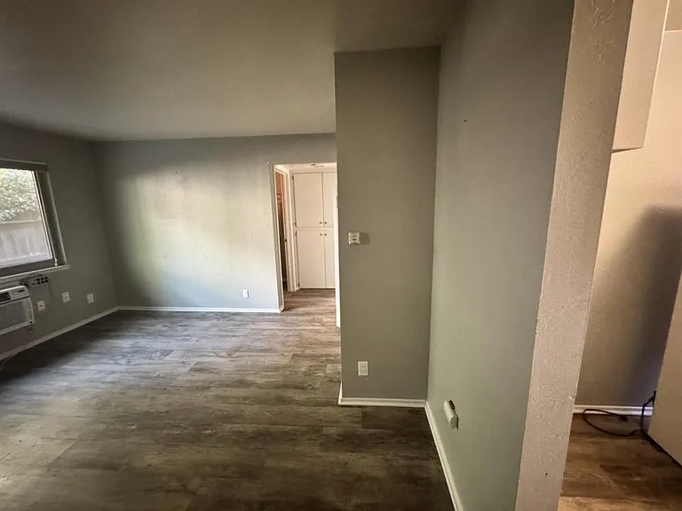 2514 Q St #2 — Photo 2