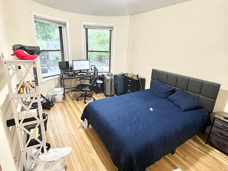 39 Saint Paul St #1 — Photo 8