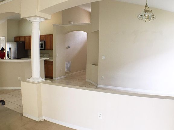 3rd image of 3127 Heritage Park Way