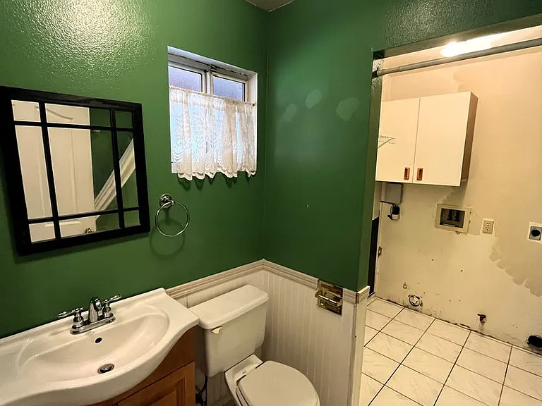 7025 London Dr — Photo 25