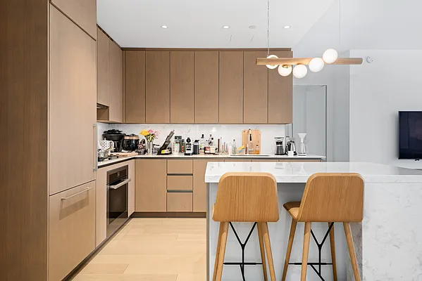 Rented by Douglas Elliman | media 4