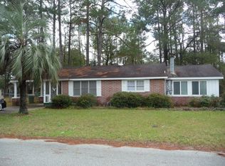 129 Peachtree St, Douglas, GA 31533