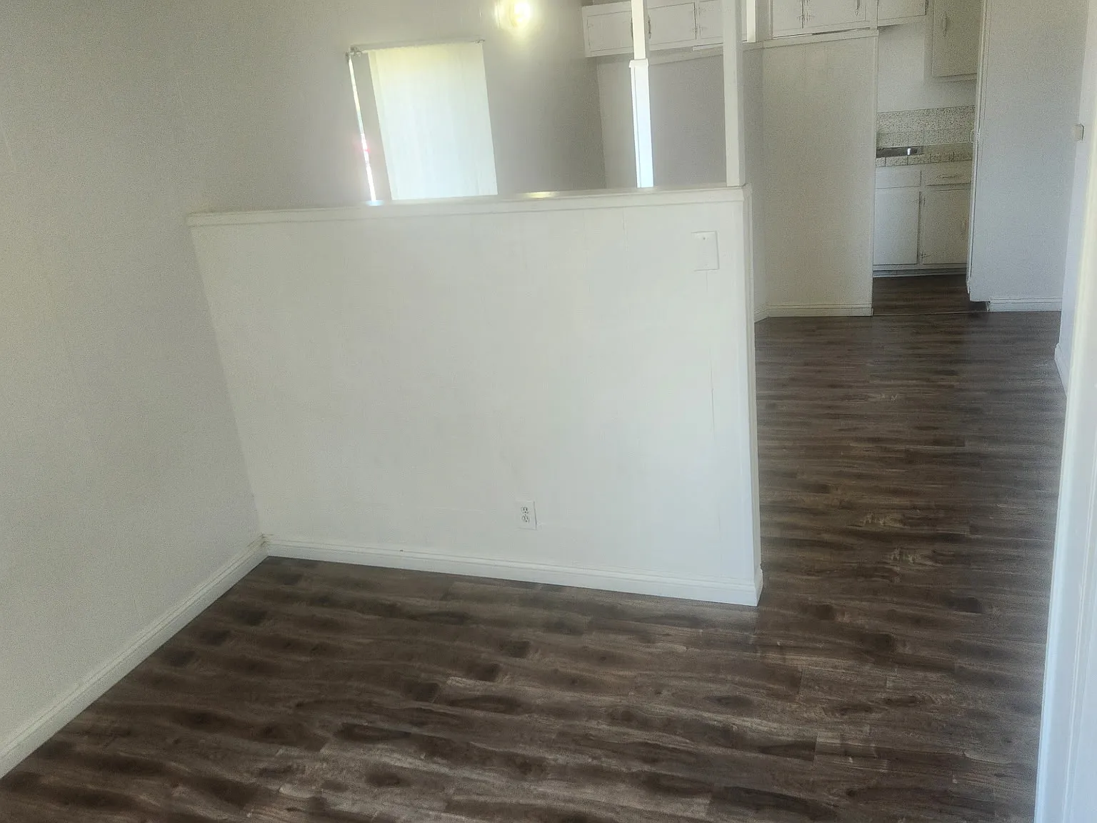 Studio, 380 sqft, $1,695 — Photo 4