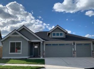 1572 NE Rosemont St, Prineville, OR 97754