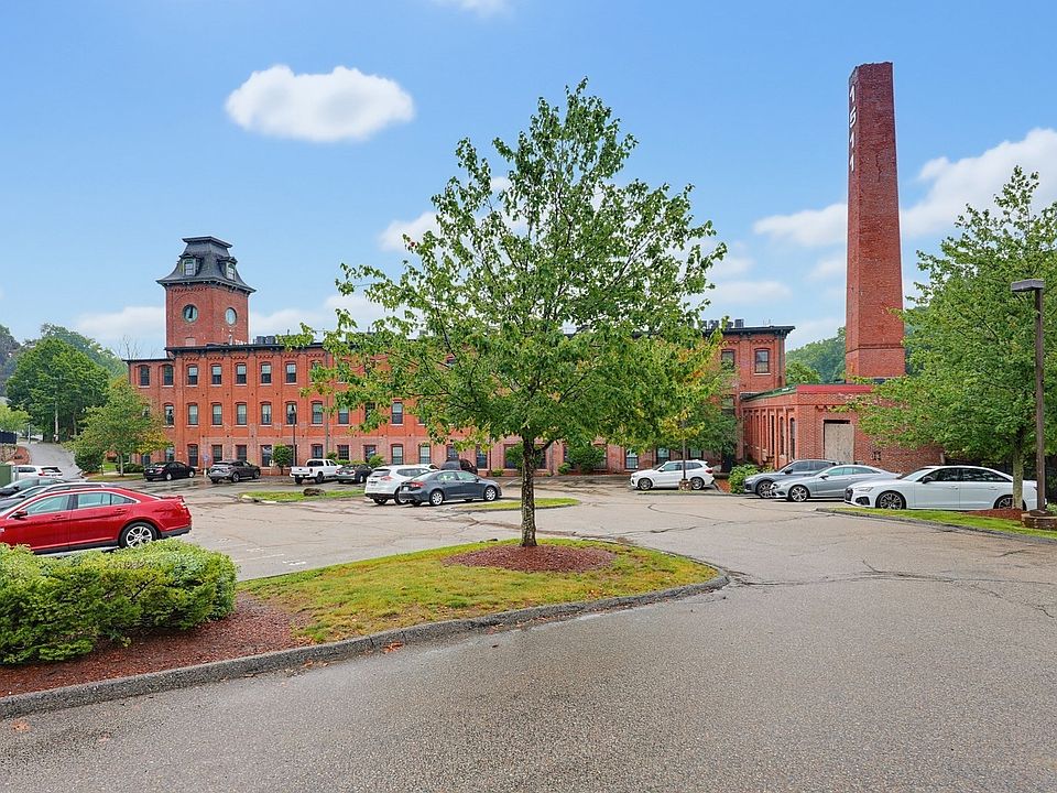 1st image of 1511 Main St #301