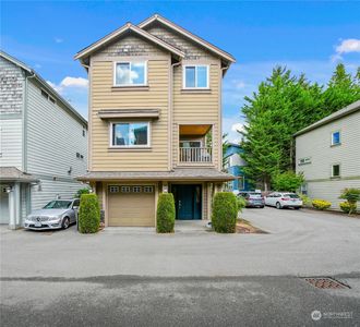 1223 162nd Place SW #7, Lynnwood, WA, 98087