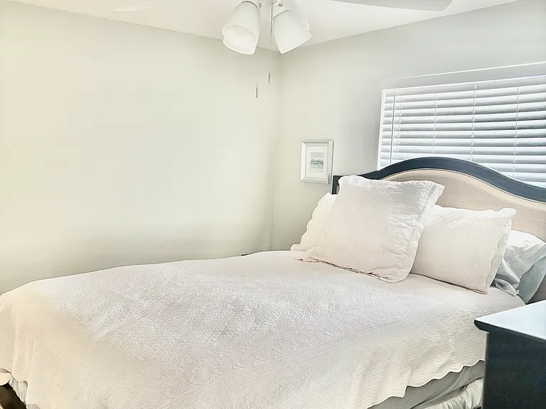 381 De Lido Ct — Photo 31