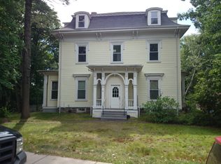 17 Alveston St, Jamaica Plain, MA 02130