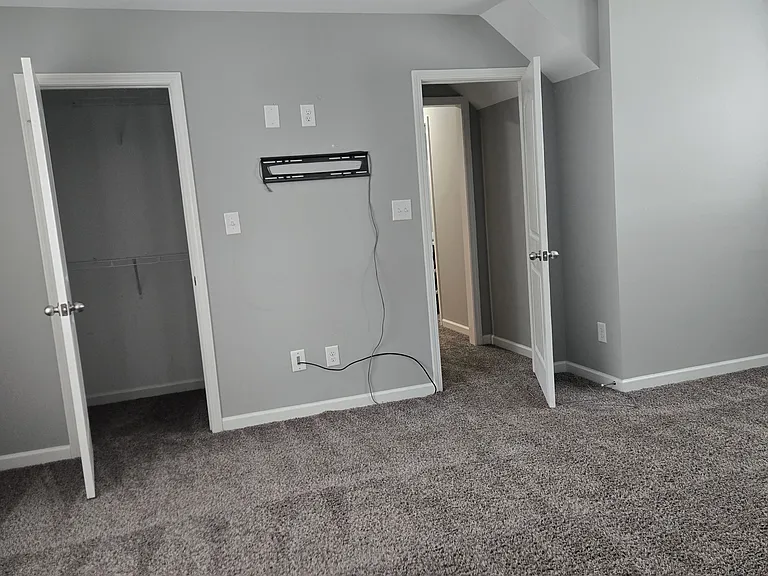 143 Ledgebrook Ln — Photo 20