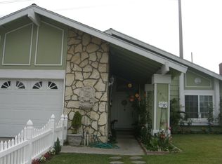 2406 W Moore Ave, Santa Ana, CA 92704