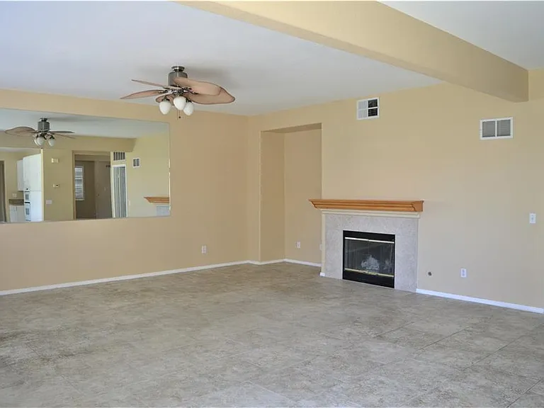 937 Feather Peak Dr — Photo 27