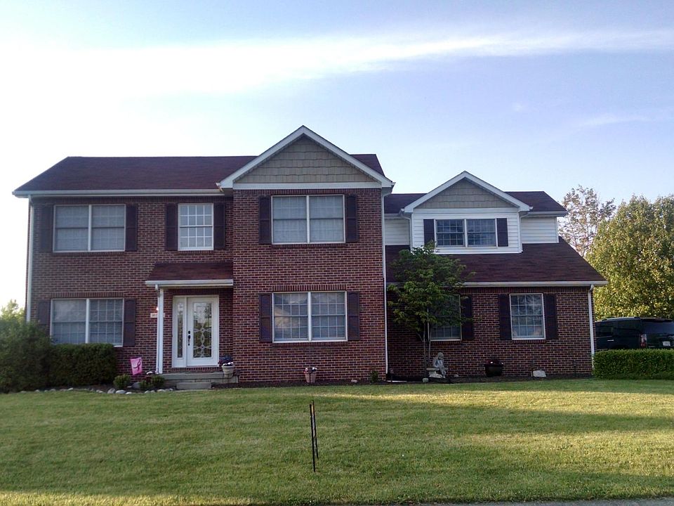 1st image of 9764 Lakewood Dr
