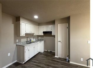 2302 W Haskell St, Wichita, KS 67213