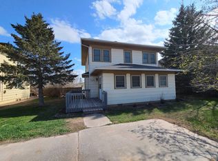 3023 W Saint Louis St, Rapid City, SD 57702