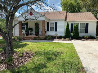 2617 Speas Rd, Winston Salem, NC 27106