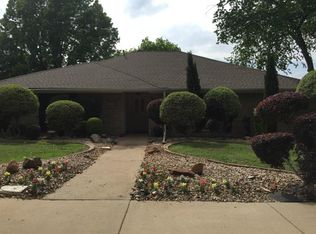 1910 Maxwell Dr, Lewisville, TX 75077