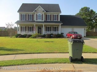 318 Damsel Ct, Linden, NC 28356