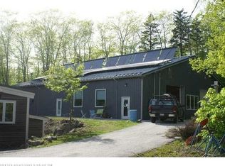 10 Farwell Dr, Rockland, ME 04841