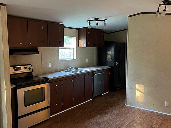 3rd image of 30964 Lavigne Rd