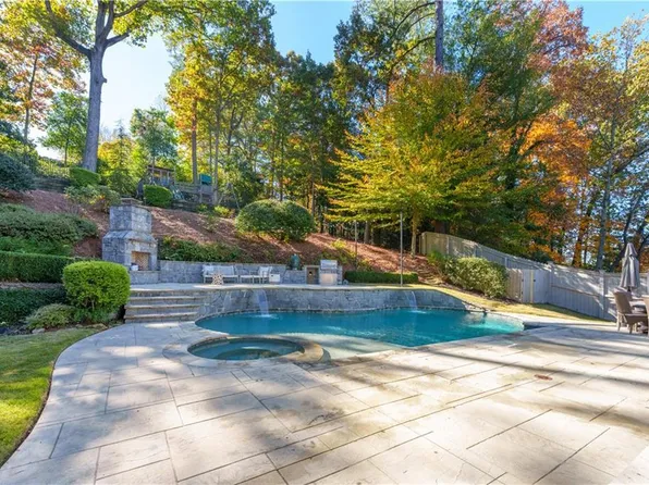 3136 Towerview Dr NE, Atlanta, GA 30324