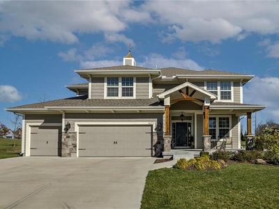 16076 W 163rd Pl, Olathe, KS, 66062