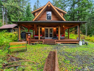 21004 Pinnacle Road, Glacier, WA, 98244