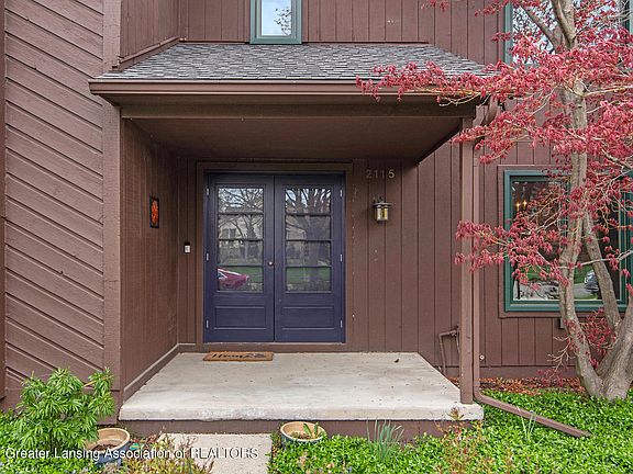 4th image of 2115 Crestland Dr