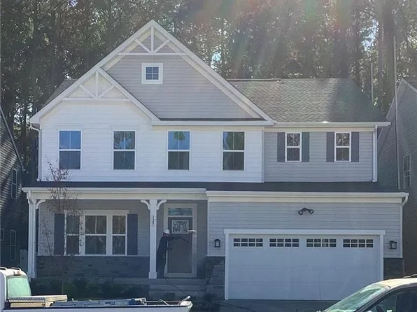 125 Oxford Run, Poquoson, VA 23662