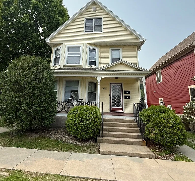 1201 Mound St #2