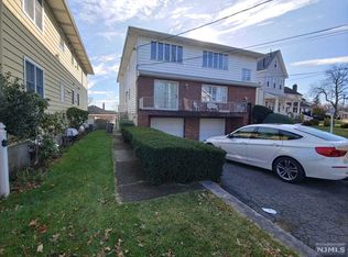 88 Terrace Ave, Hasbrouck Heights, NJ 07604